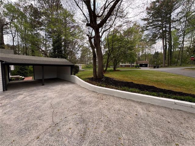 3000 Whitehurst Way, Marietta, GA 30068