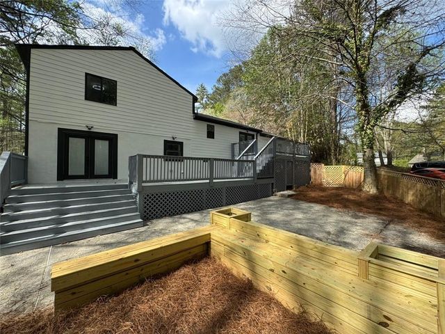 3000 Whitehurst Way, Marietta, GA 30068