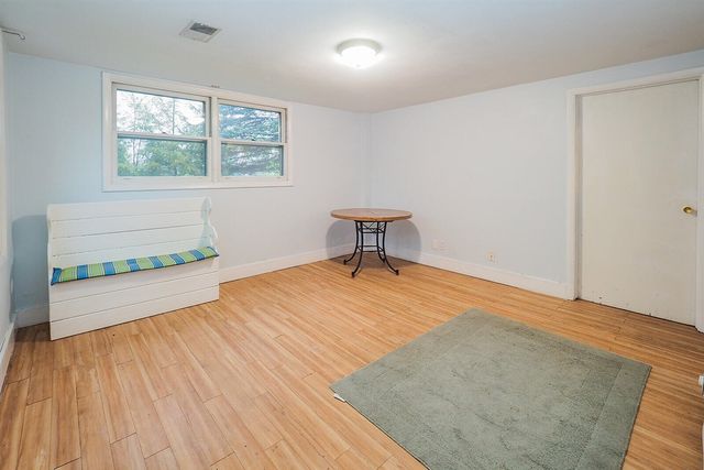 923 Bell Avenue, New Buffalo, MI 49117