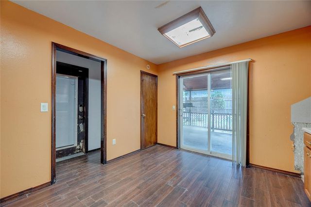 108 Stonewood Drive, Noble, OK 73068