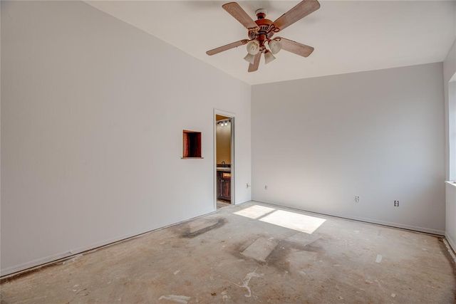 108 Stonewood Drive, Noble, OK 73068