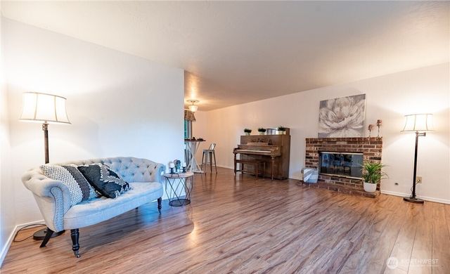 2617 Cedar Hills Court SE, Lacey, WA 98503