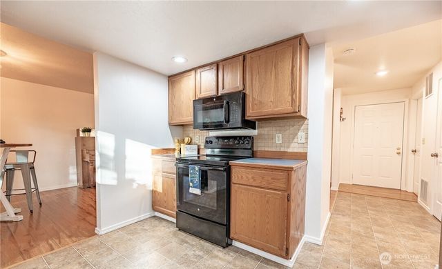 2617 Cedar Hills Court SE, Lacey, WA 98503