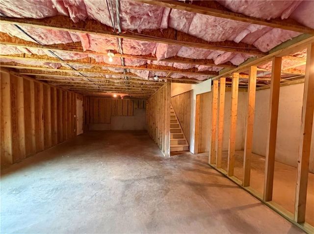 2048 Massey Lane, Winder, GA 30680