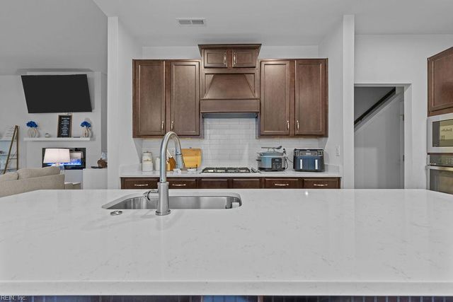 1011 Diamond Way Unit C, Suffolk, VA 23435