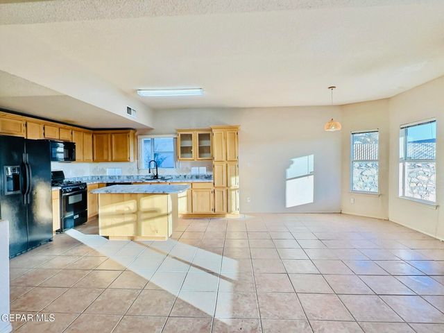 549 NORTHWYCK Way, El Paso, TX 79928