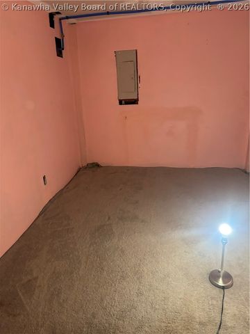 2193 Falcon Drive, Charleston, WV 25387