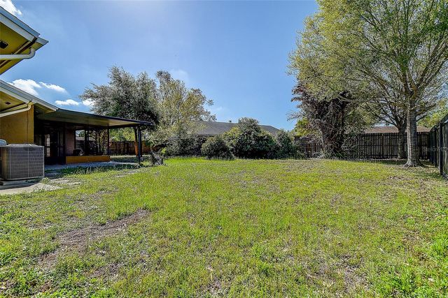 3102 OLD SPRING PLACE, Tampa, FL 33618