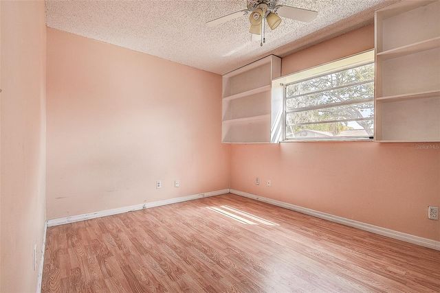 3102 OLD SPRING PLACE, Tampa, FL 33618