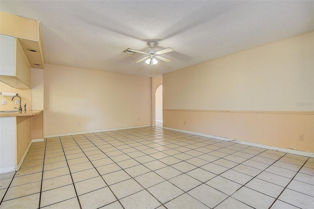 Image 16 of property listing at 3102 OLD SPRING PLACE, Tampa, FL 33618