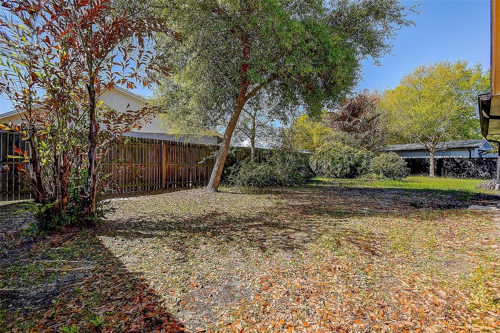 Image 21 of property listing at 3102 OLD SPRING PLACE, Tampa, FL 33618