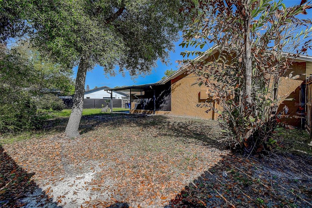 Image 41 of property listing at 3102 OLD SPRING PLACE, Tampa, FL 33618