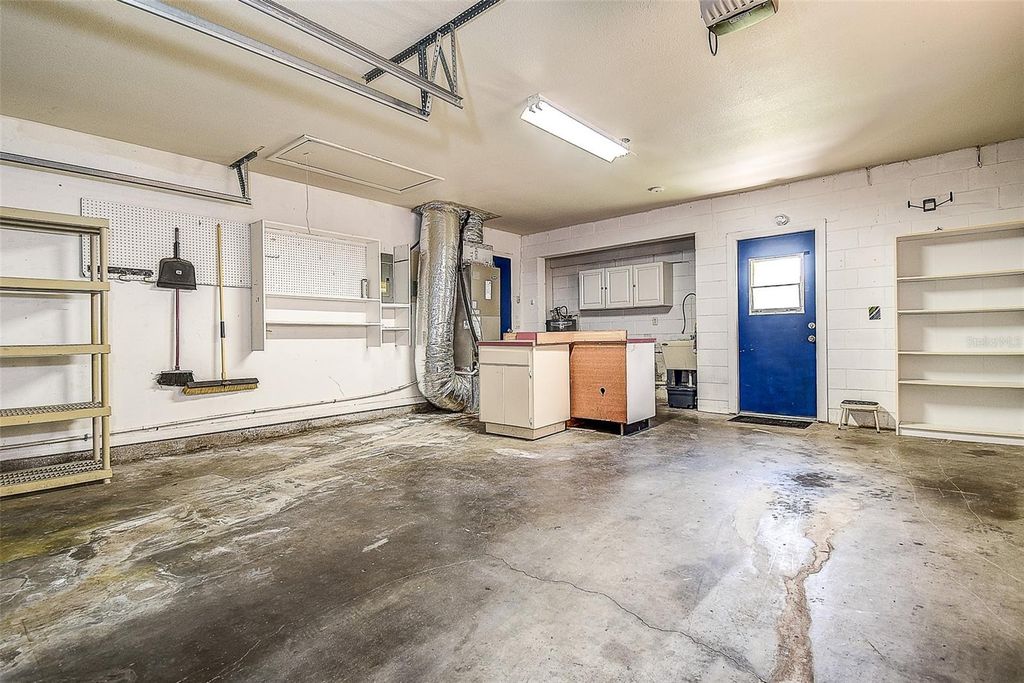 Image 42 of property listing at 3102 OLD SPRING PLACE, Tampa, FL 33618