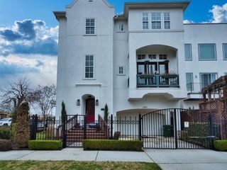 1203 E 28th Street, Houston, TX 77009