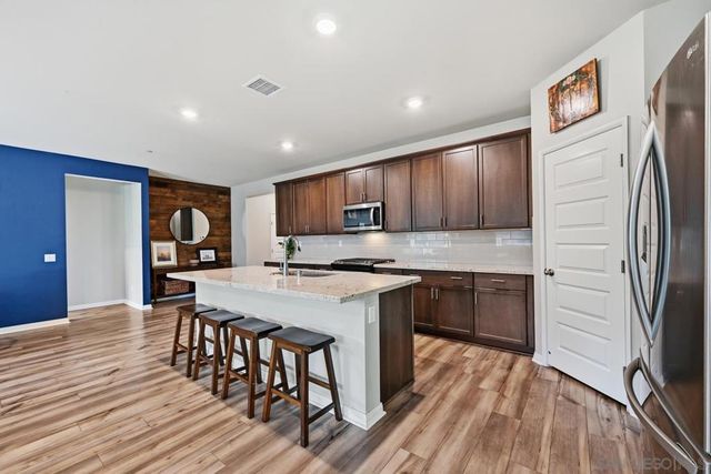28327 Farm Creek, Valley Center, CA 92082