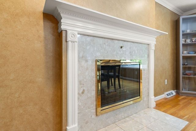 35 Castle Dr, Sharon, MA 02067