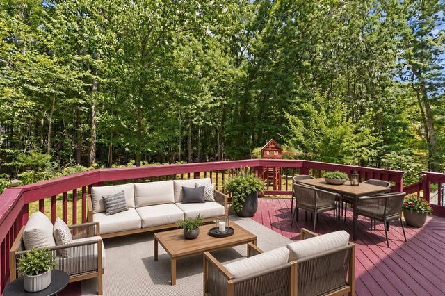 35 Castle Dr, Sharon, MA 02067