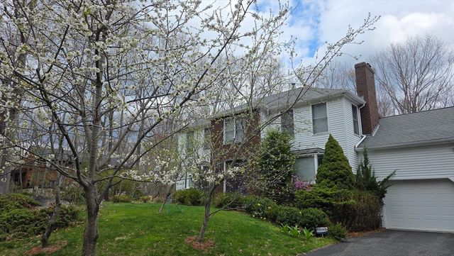 35 Castle Dr, Sharon, MA 02067