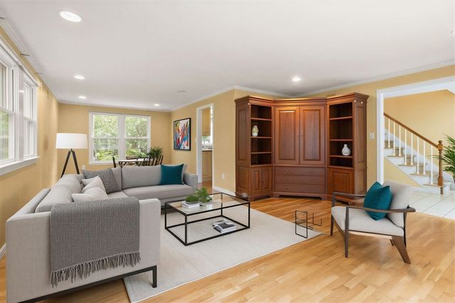 35 Castle Dr, Sharon, MA 02067