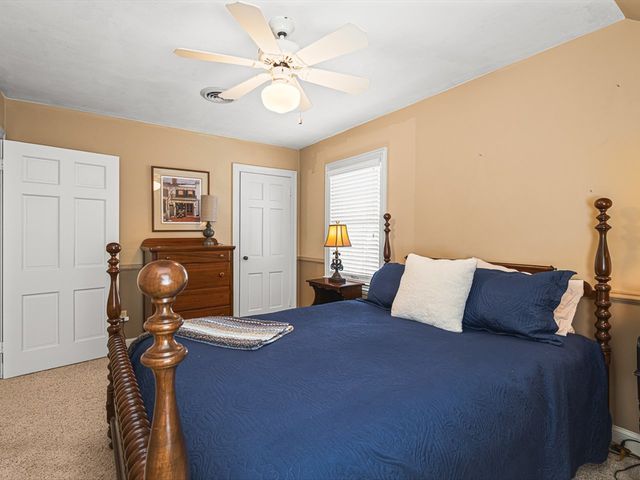 811 Paris Avenue, Rockford, IL 61107