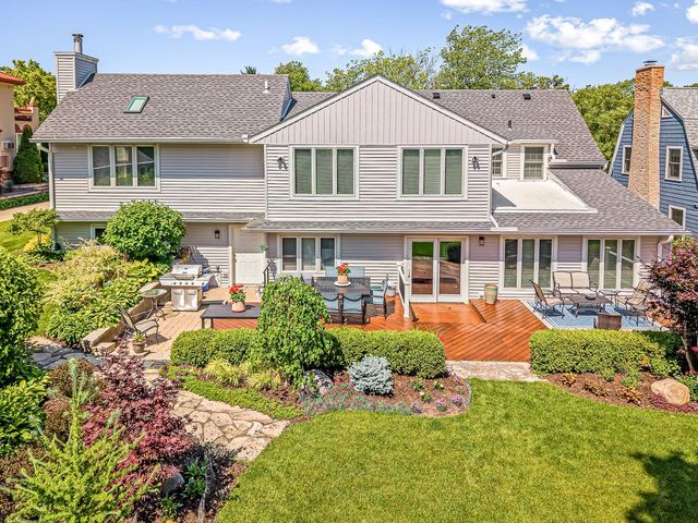 811 Paris Avenue, Rockford, IL 61107