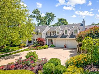 811 Paris Avenue, Rockford, IL 61107