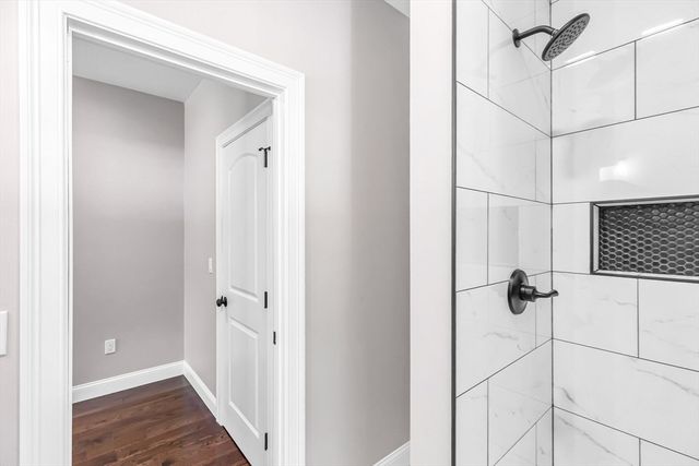 4 Hillcrest Dr, Wilbraham, MA 01095