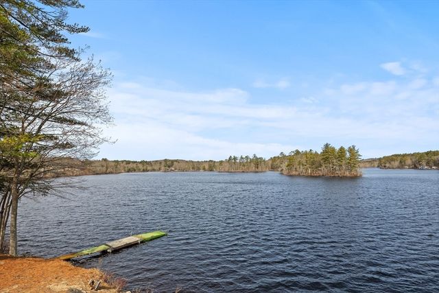 152 Kimball Rd, Amesbury, MA 01913