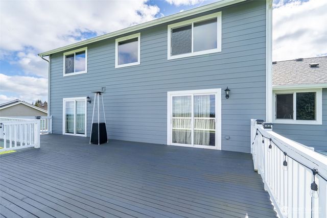 140 Garrett Loop, Chehalis, WA 98532