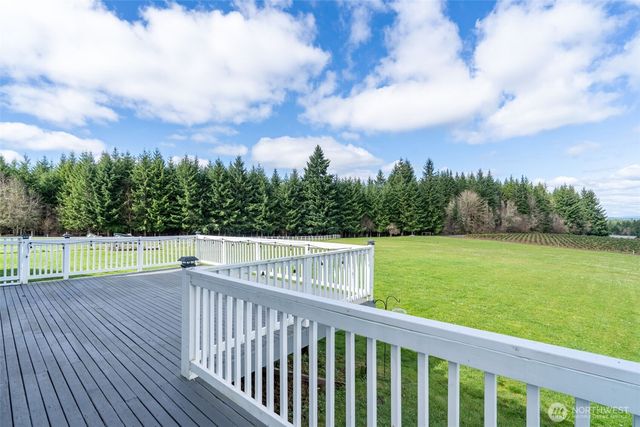 140 Garrett Loop, Chehalis, WA 98532