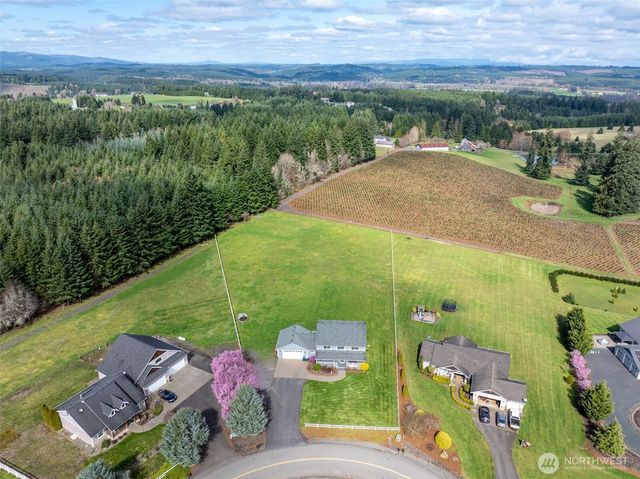 140 Garrett Loop, Chehalis, WA 98532