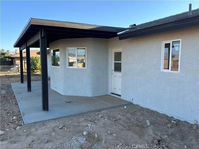 13223 Central, Apple Valley, CA 92308