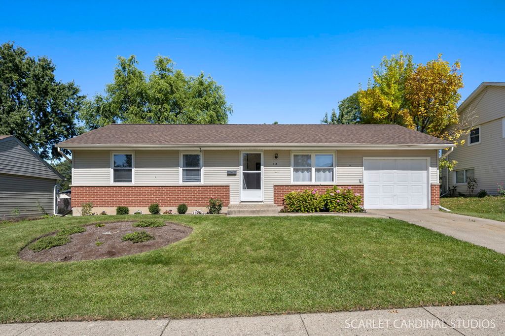 712 Larsen Avenue, Streamwood, IL 60107 — exterior