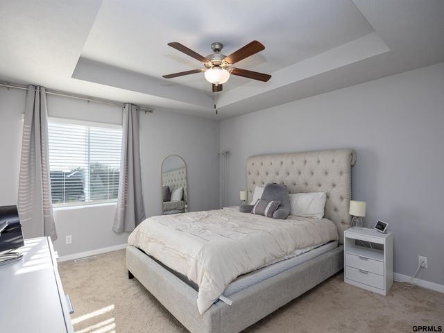 10905 Craig Street, Omaha, NE 68111