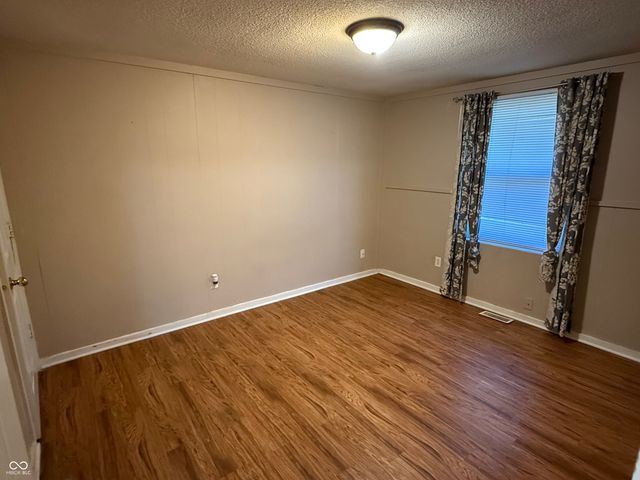 2846 N Pawnee Drive, Indianapolis, IN 46229