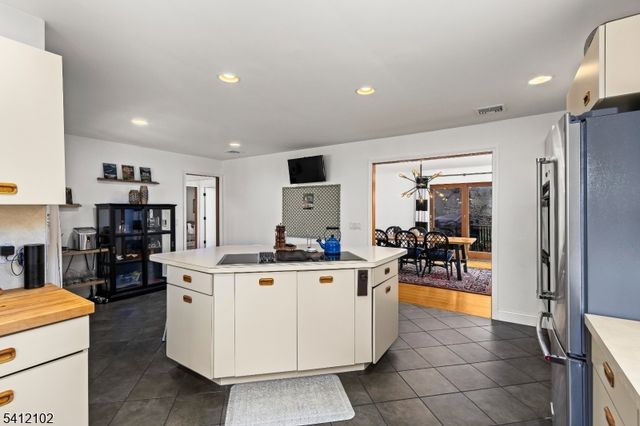 123 W Valley Brook Rd, Washington Twp., NJ 07830