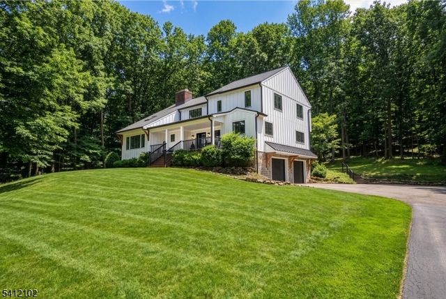 123 W Valley Brook Rd, Washington Twp., NJ 07830