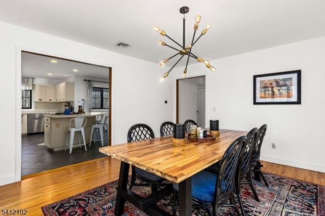 123 W Valley Brook Rd, Washington Twp., NJ 07830