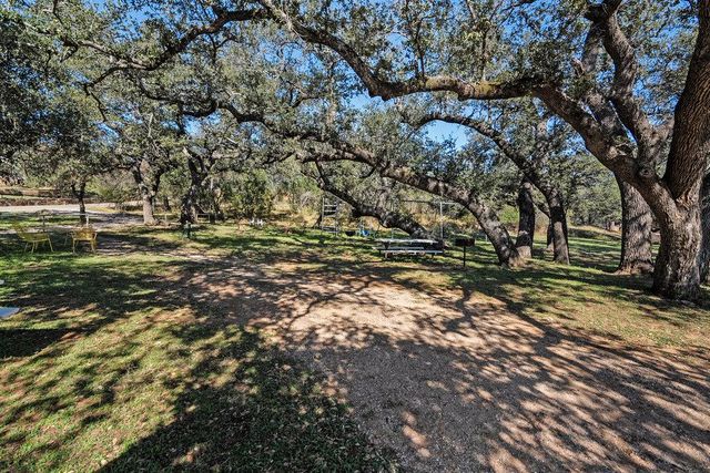 615 Sage ST, Burnet, TX 78611