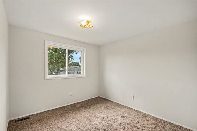 15412 Dominic Street, Clinton Township, MI 48038