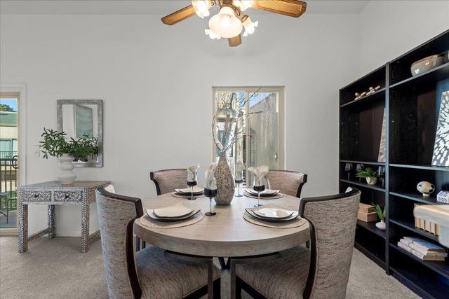 2392 N Main Street E, Salinas, CA 93906