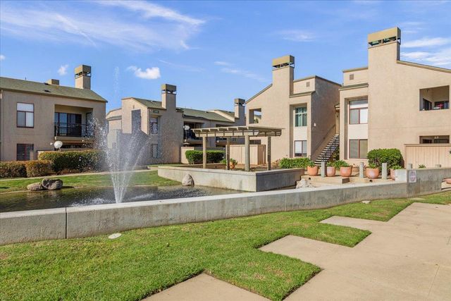 2392 N Main Street E, Salinas, CA 93906