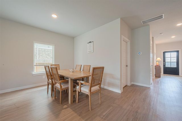 333 Flower Reed Court, Magnolia, TX 77354