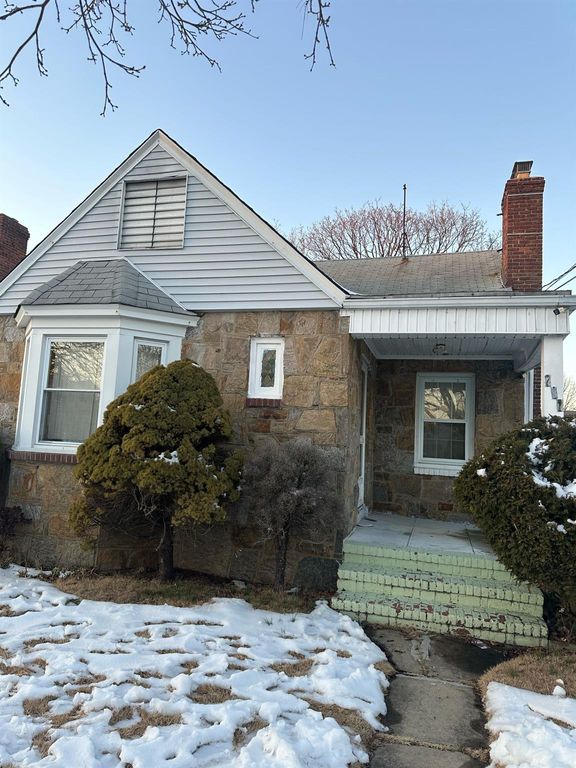 767 N William Street, North Baldwin, NY 11510