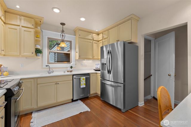 711 N Adams Street, Tacoma, WA 98406