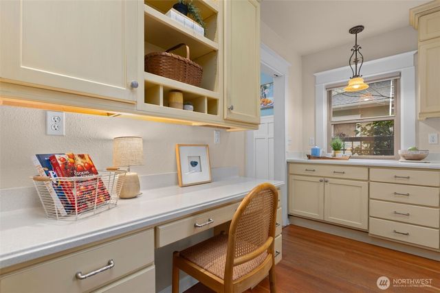 711 N Adams Street, Tacoma, WA 98406