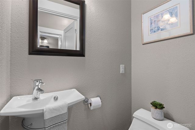 711 N Adams Street, Tacoma, WA 98406