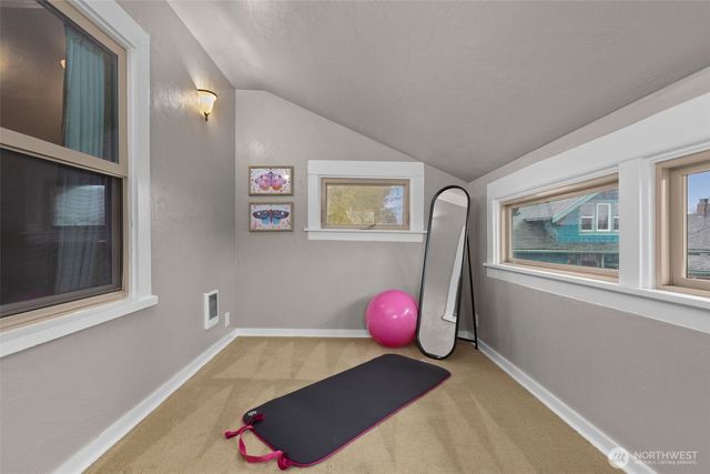 711 N Adams Street, Tacoma, WA 98406