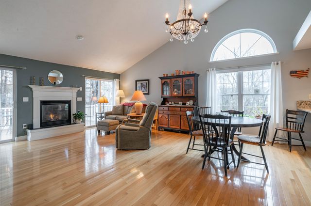 11 Blueberry Lane, East Kingston, NH 03827