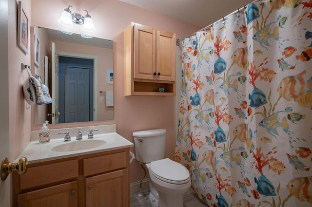 11 Blueberry Lane, East Kingston, NH 03827